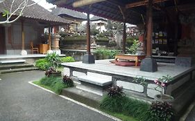Pratama House